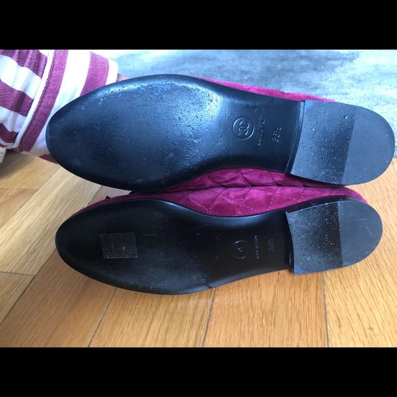 Selling Chanel suede fuchsia ballet flats! - Picture 6 of 8